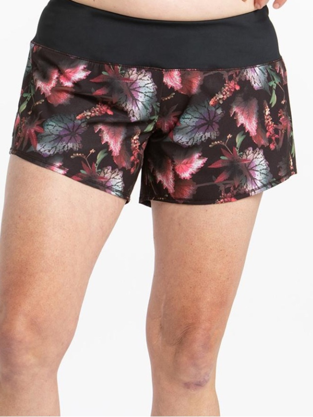 Oiselle Roga Women's Printed Running Shorts - Black Floral 2